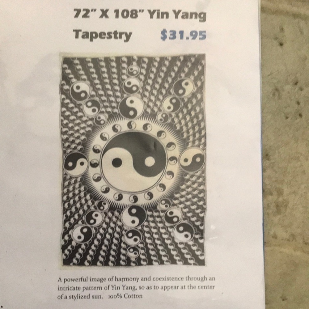 🌺SALE🌺 Yin Yang Tapestry